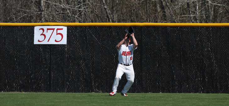 Baseball Falls to La Roche College, 5-3