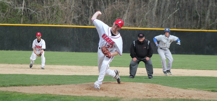 Holmes, Pierce Lead Baseball to 8-3 Win over Western New England
