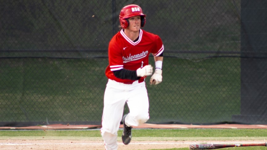Baseball Drops 6-3 Decision to Curry