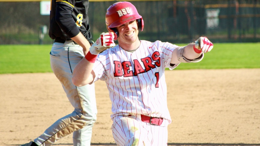 Baseball Falls to Wentworth, 14-11