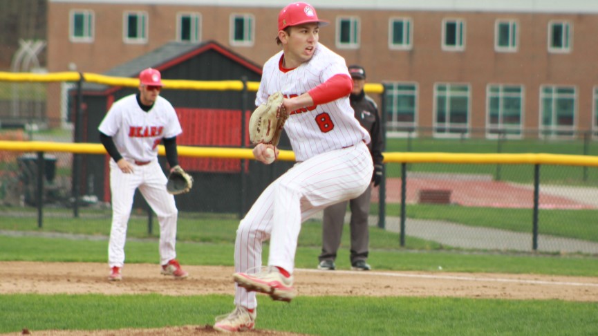 Baseball Snaps 16-Game Winning Streak with 2-1 Setback to Westfield State