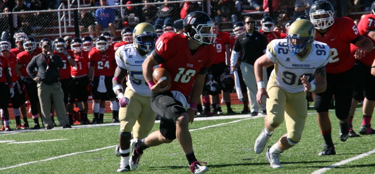 Football Posts 19-7 Homecoming Win over Worcester