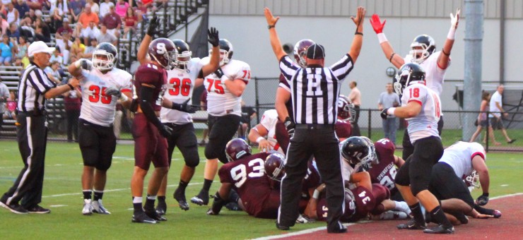 Football Downs Springfield, 21-17