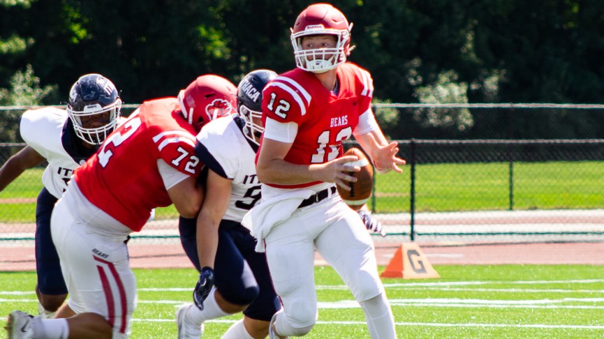 Football Falls to UMass Dartmouth, 48-7
