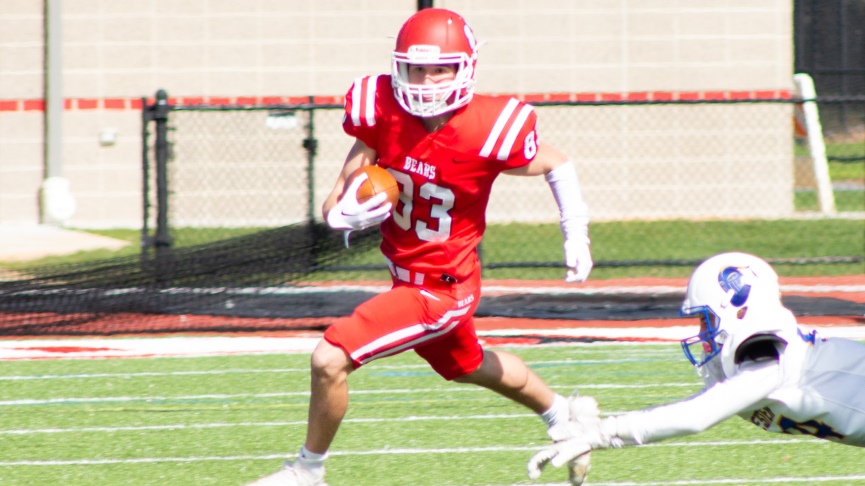 Football Rolls to 42-7 Win Over Westfield