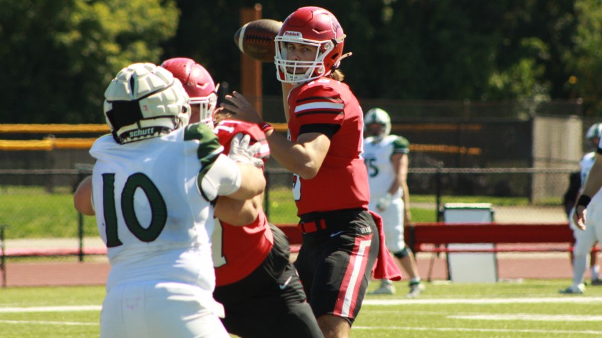 Football Drops 42-21 MASCAC Decision to Plymouth State