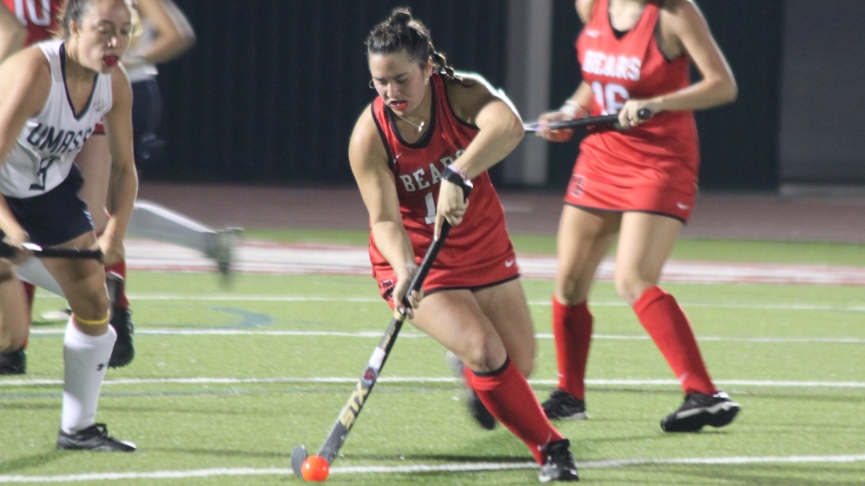 Field Hockey Edged by UMass Dartmouth in Overtime, 1-0