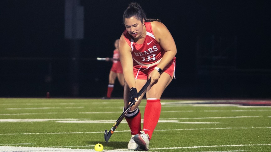 Field Hockey Falls to Westfield State, 4-0