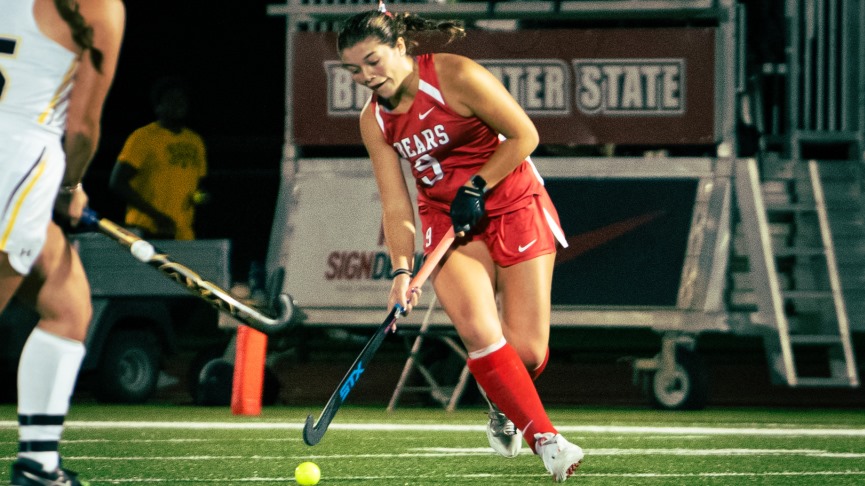 Field Hockey Edges Salem State, 2-1