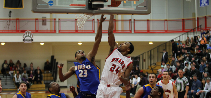16-2 Run Spurs Men's Hoops to 82-61 Win over Worcester