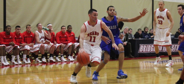 Men's Basketball Downs UMass Boston, 71-53
