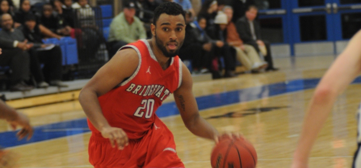 Men's Basketball Falls to UMass Boston, 72-71