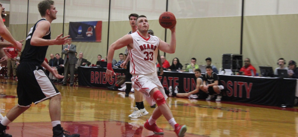 Men's Basketball Falls to Bowdoin, 88-81