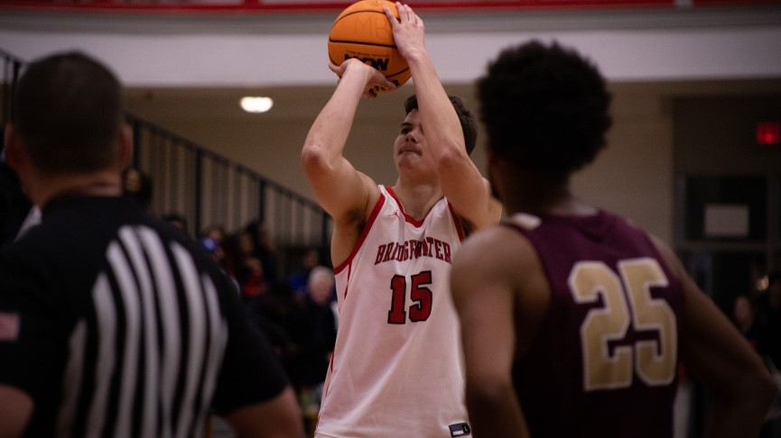 Men's Basketball Downs RIC, 96-72