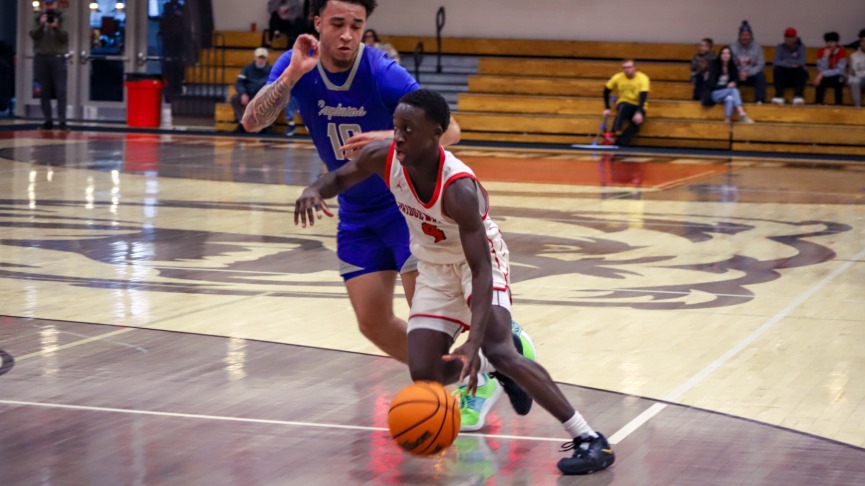 Men's Basketball Falls to #5 Christopher Newport, 90-79