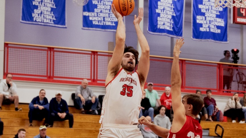 Men's Basketball Drops 73-51 Decision to Wheaton