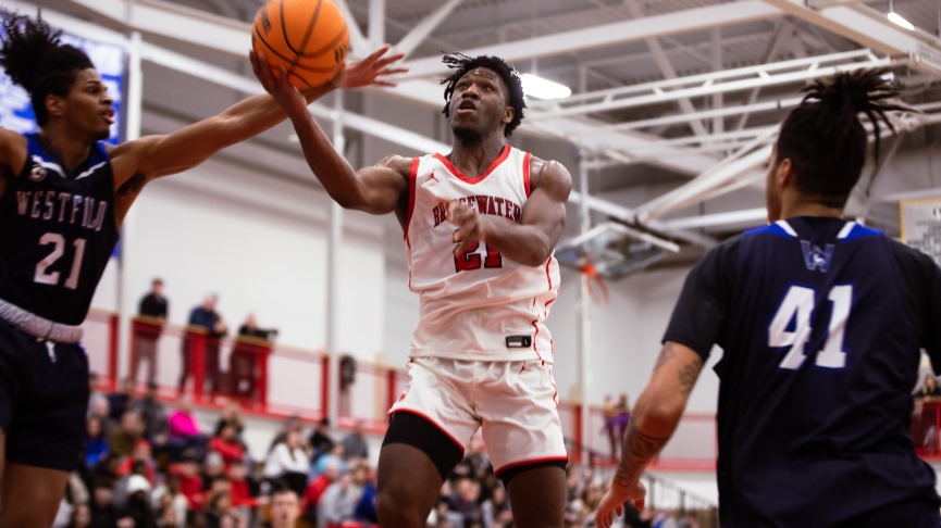 Okoh, Kikuba Lead Men's Basketball to 81-75 Win Over Westfield