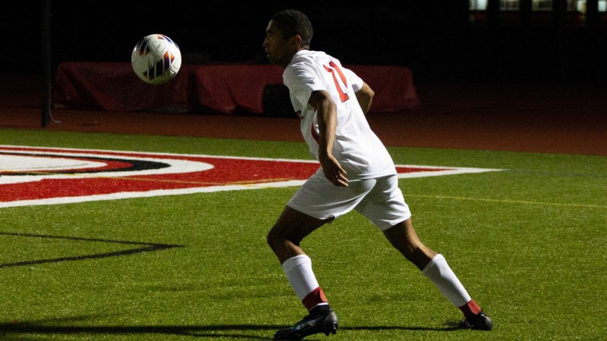 Men's Soccer Notches 4-1 MASCAC Win over Mass. Maritime