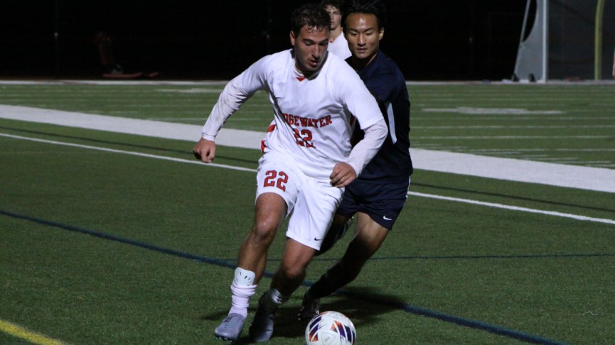 Men's Soccer Edged by Brandeis, 2-1