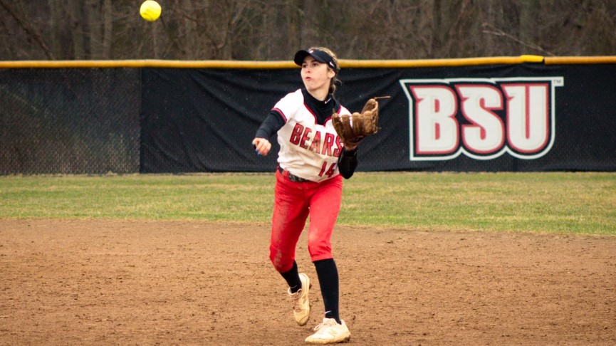 Softball Drops Pair of Games to Wheaton