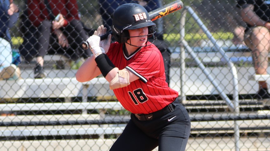 Softball Sweeps Pair of Game to Close Out Spring Break Trip