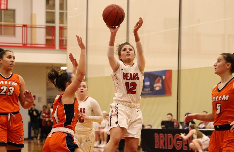 Women's Basketball Rallies Past Salem State, 85-70
