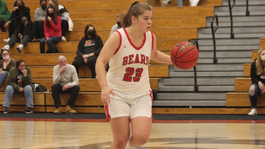 Women's Basketball Posts 76-53 Win over Thiel at NYU Tip-Off Classic