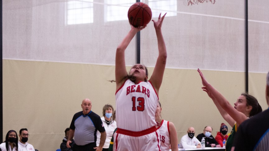 Women's Basketball Cruises to 105-42 Win Over MCLA
