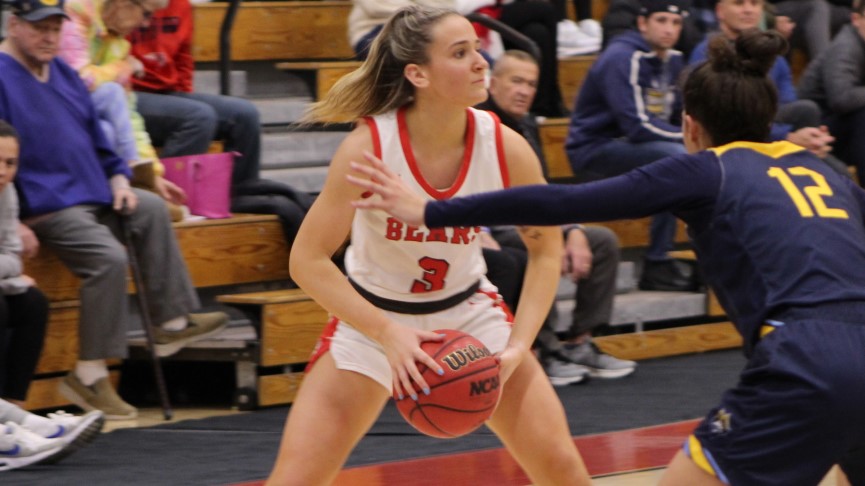 Women's Basketball Falls to #11 Smith, 88-67