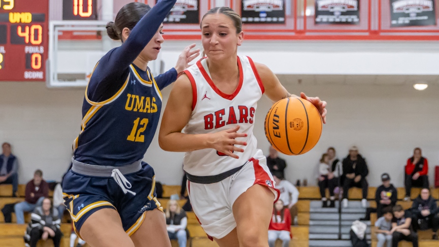 Grassi Sets Scoring Mark as Women's Basketball Stops #13 UMass Dartmouth, 99-85