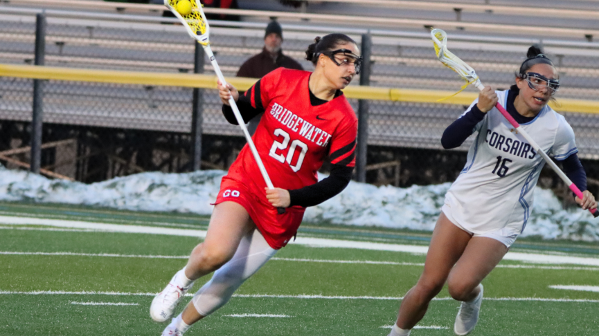Gonsalves Leads Women's Lacrosse to 17-11 Win Over UMass Dartmouth