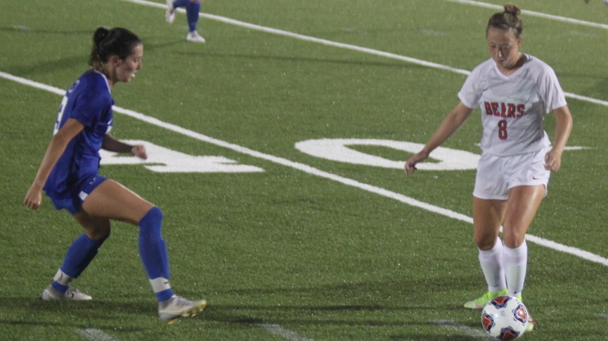 Women's Soccer Drops 3-0 Decision to Wheaton