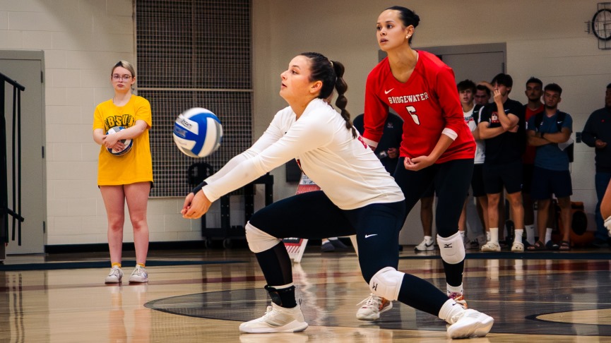 Volleyball Earns First Win Over Framingham State Since 2010